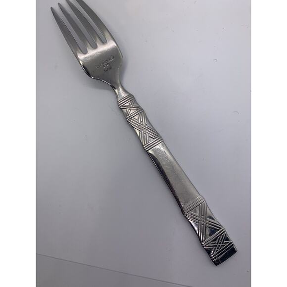 Ralph Lauren Flatware Round Hill Fork 321838 - Picture 6 of 13